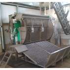 Rotational Halal Cattle Killing Box